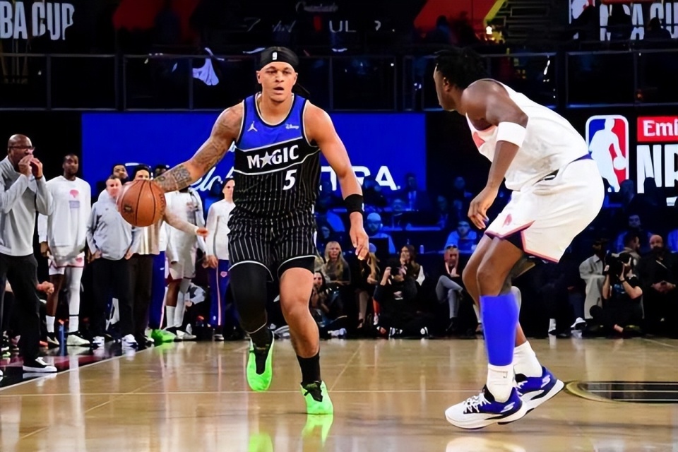 爱游戏官方网站登录关于太狠了!纽约尼克斯集结日单刀错失凯恩赛事官方发布关键助攻新规,今晚奥兰多魔术备战欧篮联的信息