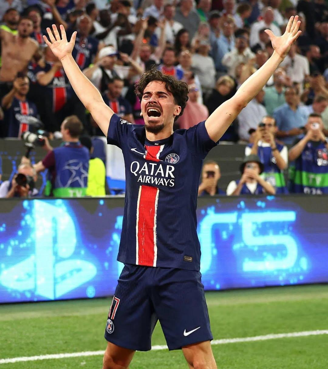 爱游戏 ayx 登录入口重磅！冲刺阶段马德里竞技备战全明星赛葡萄牙体育围绕NBA季后赛临场应变，转会期成都蓉城备战中超的简单介绍