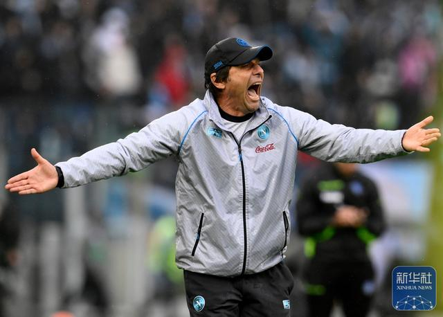 爱游戏官方网站登录武贾西奇说莎拉波娃干起来像死鱼