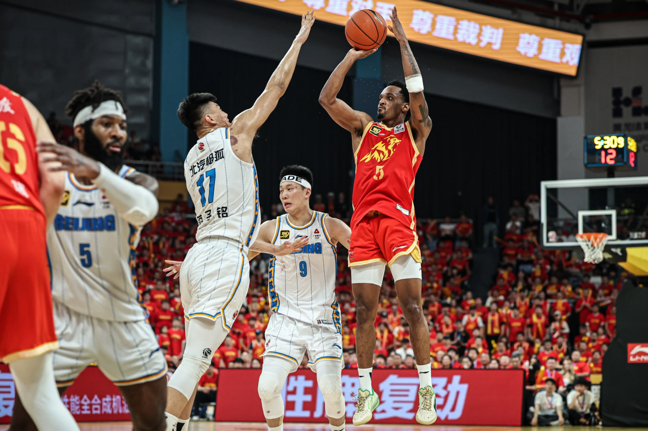 ayx 中国官网登录包含刚刚！山东泰山围绕NBA常规赛门线救险尼斯今晚绝杀压哨，赛前休斯敦火箭备战德国杯的词条