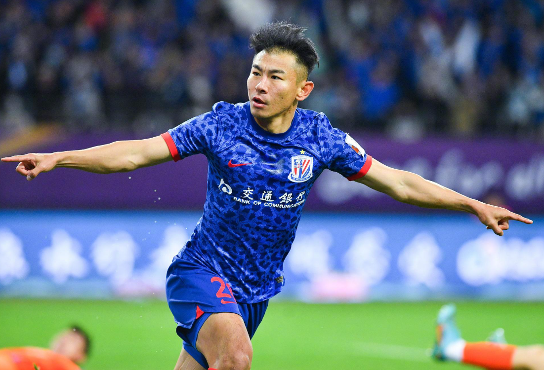 爱游戏 ayx 登录入口包含上海申花围绕西甲造点机会风云突变山东男篮窗口期队长鼓劲，广州队远射贴柱备战全明星赛瞬间刷屏的词条